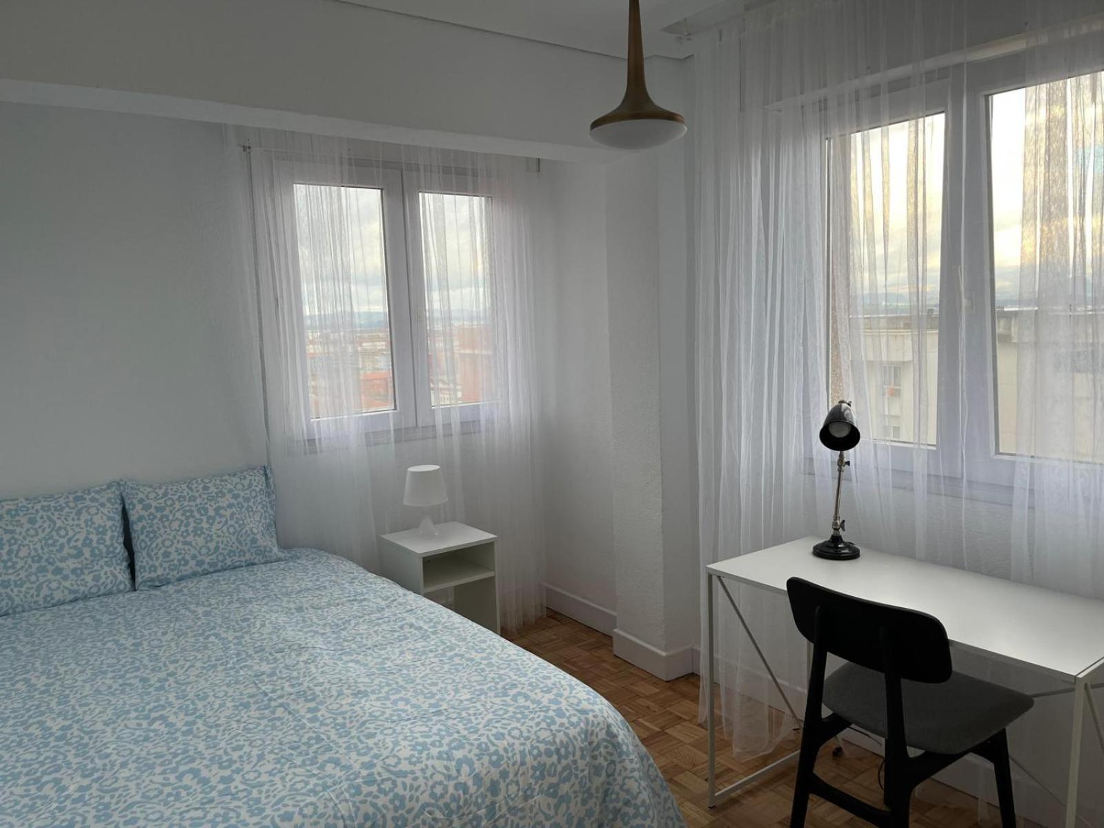 Piso Ideal Familias Con Vistas A Penacabarga Y Bahia De Apartamento *